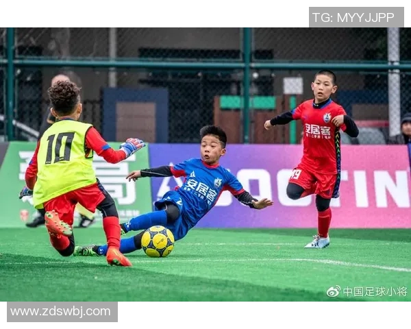 足球小将巴塞罗那的梦想与奋斗之路：从青训到职业生涯的精彩历程